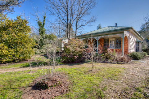 Bright River Cottage - Australia Accommodation 3