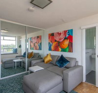 Bright Studio with Amazing City Views - Australia Accommodation