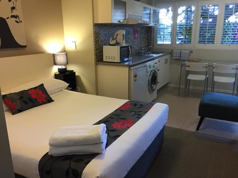 Brisbane Street Studios - Australia Accommodation 3