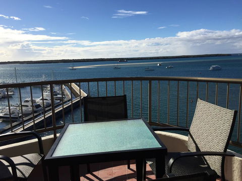 Broadwater Shores Waterfront Apartments - Australia Accommodation 2