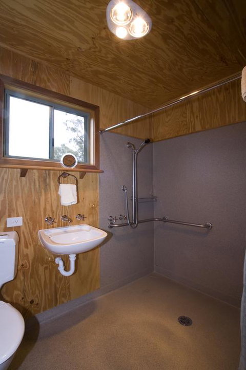 Brodribb River Rainforest Cabins - Cabin 3 - Australia Accommodation 3