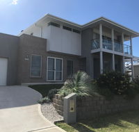 Broughton Views - Australia Accommodation