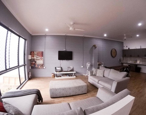 Bunk Inn Hostel - Australia Accommodation 2