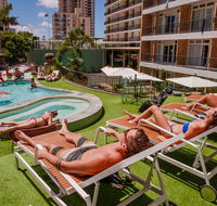 Bunk Surfers Paradise - Australia Accommodation