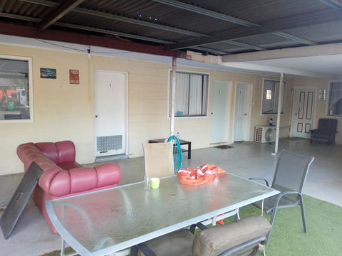 Burt St Gardens - Australia Accommodation 1