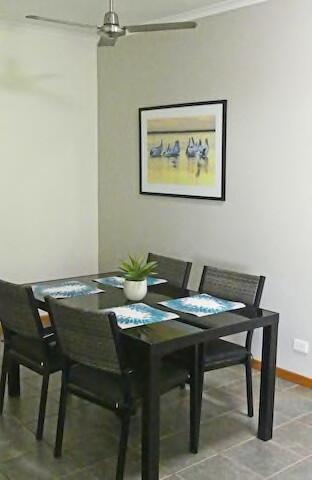 Cable Beach 1 Bed RESORT Apartment Private Wifi - Australia Accommodation 3