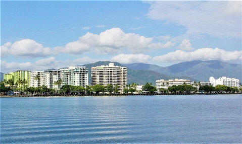 Cairns Aquarius - Australia Accommodation 0