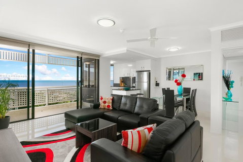 Cairns Luxury Waterfront Apartment - Australia Accommodation 0