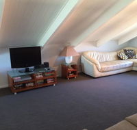 Callala Beach Shack - Pet Friendly - Australia Accommodation