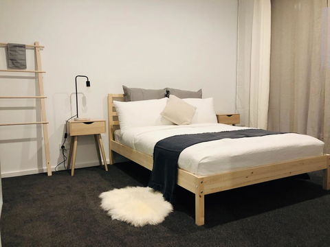 Canberra CBD Apartment 2BR 2BA 1Carpark - Australia Accommodation 1