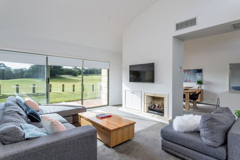 Cape Schanck Golf Getaway - Australia Accommodation 0