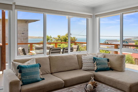 Cape Views - Australia Accommodation 2