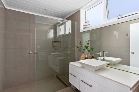 Cape Views - Australia Accommodation 3