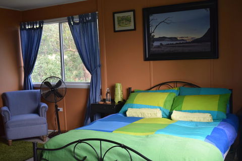 Capertee Valley Farmstays: Glenbrook Cottage - Australia Accommodation 1