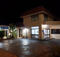 Caravilla Motor Inn - Australia Accommodation
