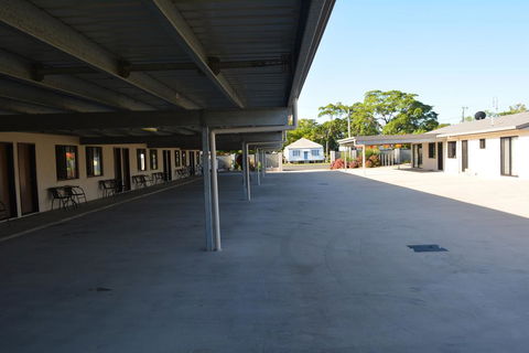 Carmila Sands Motel - Australia Accommodation 2