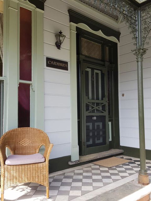 CARNBREA - Australia Accommodation 3