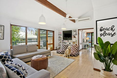 CASTAWAY - Australia Accommodation 0