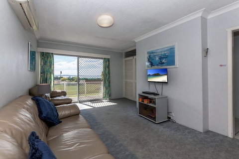 Castaways, Unit 1/17 Shoal Bay Road - Australia Accommodation 0