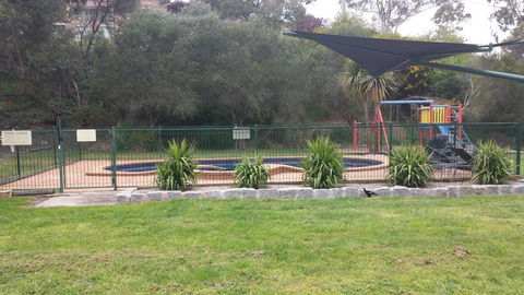 Castle Motel - Australia Accommodation 2