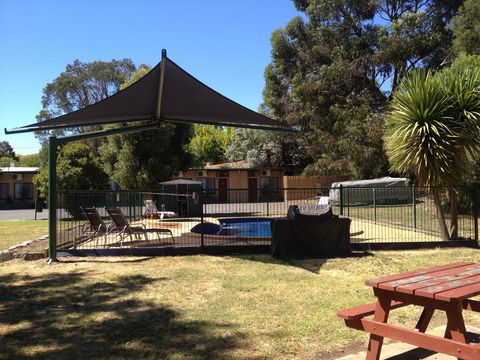 Castle Motel - Australia Accommodation 0