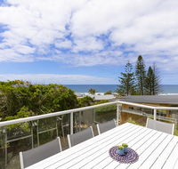 Casual Hamptons living Sunshine Beach - Australia Accommodation
