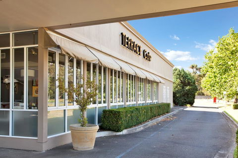 Century Inn - Australia Accommodation 1