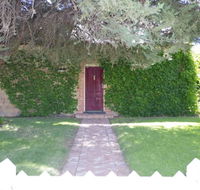 Charlottes Cottage - Australia Accommodation