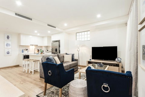CHARMING BREAM (671I) - Australia Accommodation 0