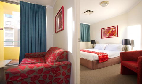 Chasely Apartment Hotel - Australia Accommodation 2