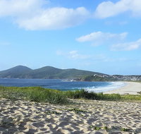CHILL-OUT BEACH HOUSE  FORSTER - Australia Accommodation