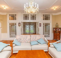 Classic 5 Beds Mt Dandenong Resort - Australia Accommodation