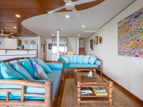 Claytons 10 - Australia Accommodation 2