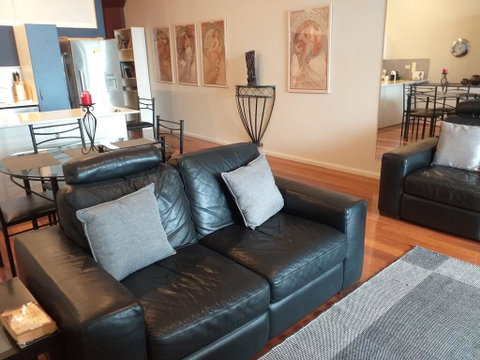 Cleopa Apartment Camperdown - Australia Accommodation 1