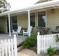 Clovelly Cottage - Australia Accommodation
