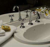 Club Inn Motel - Australia Accommodation