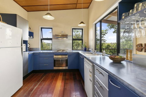 Coasting - Australia Accommodation 3