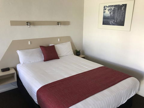 Cobb Inlander Motel - Australia Accommodation 1