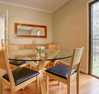 Cockatoo Hideaway - Australia Accommodation
