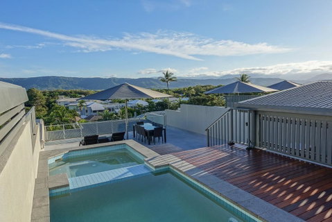 Coconut Grove - Australia Accommodation 2
