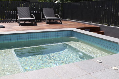 Coconut Grove - Australia Accommodation 1