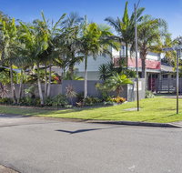 COCONUTS - Australia Accommodation