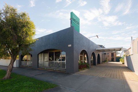 Colac Mid City Motor Inn - Australia Accommodation 1
