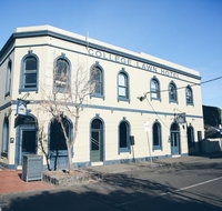 College Lawn Hotel - Australia Accommodation