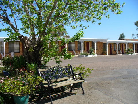 Colonial Motor Lodge Scone - Australia Accommodation 0