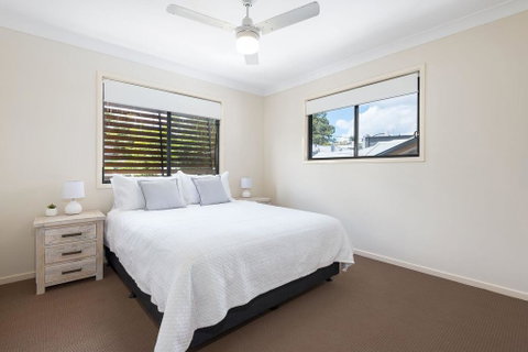 Combles Rd - Australia Accommodation 1