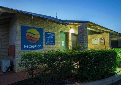 Comfort Inn & Suites Karratha - Australia Accommodation 3