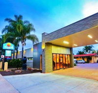 Comfort Inn Deakin Palms - Australia Accommodation