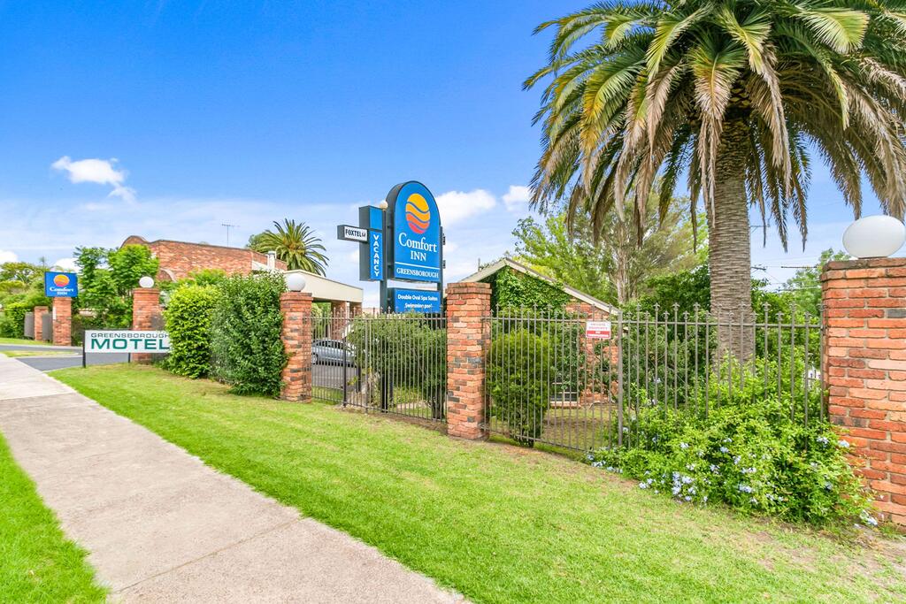 Macleod VIC Australia Accommodation