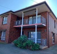 Comfortable Bedroom in Bentleigh East - Australia Accommodation
